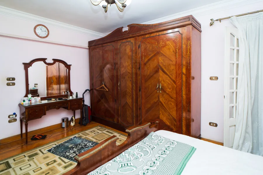 Apartment for Sale 207 m San Stefano (steps from the tram)