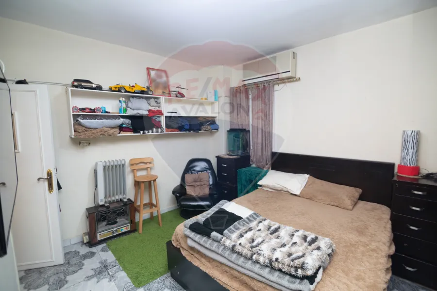 شقة للبيع 115 م كامب شيزار (ش جورج أبيض)