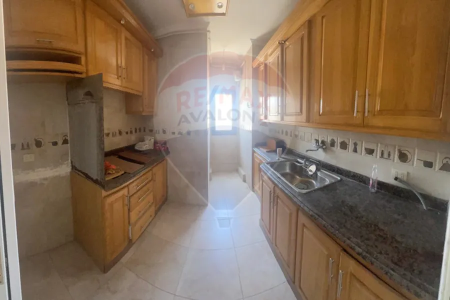 Apartment for sale 180 m Al-Mansheya (Al-Sayed Mohamed Karim St.)