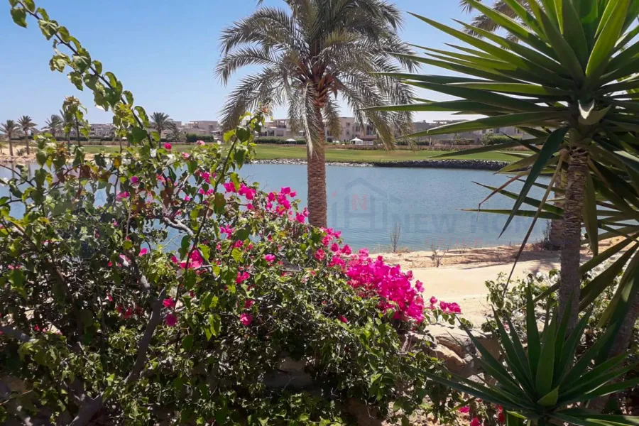 شاليه للبيع الساحل (سيدي عبد الرحمن - هاسيندا باي) 600 م