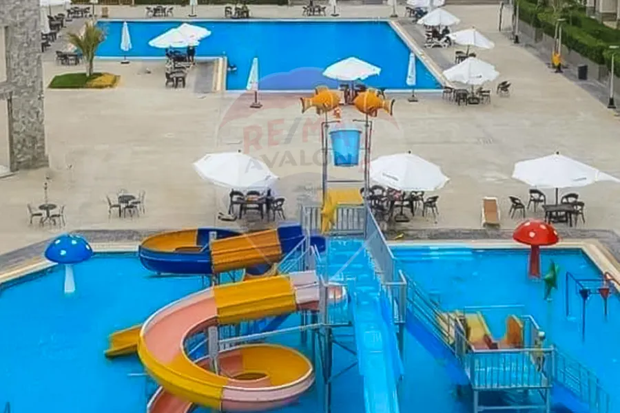 Chalet for sale in North Coast (Grand Hills) 85 m