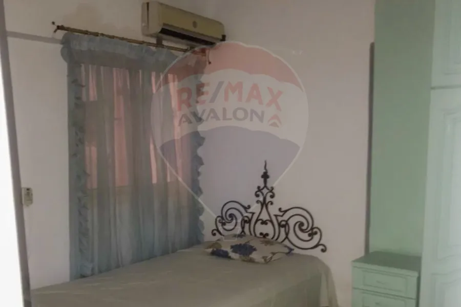 Apartment for sale 145 m Al-Montaza (Royal Plaza compound)