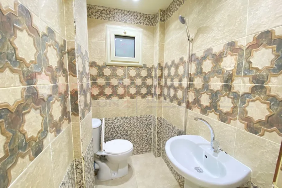 Apartment for sale 150 m Gleem (directly on the sea)