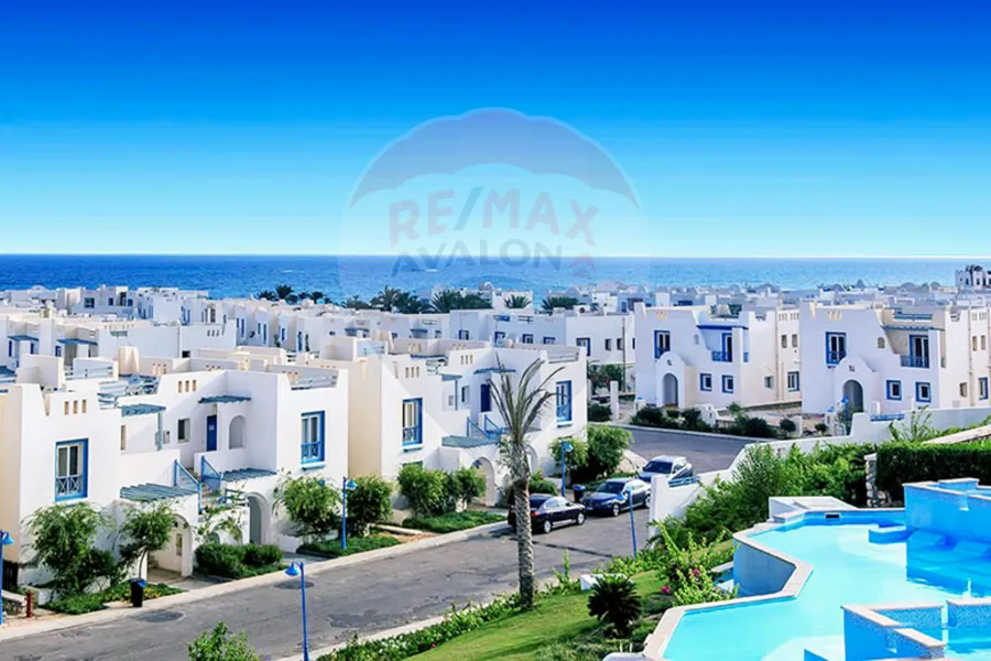 تاون هاوس للبيع الساحل (ماونتن فيو)