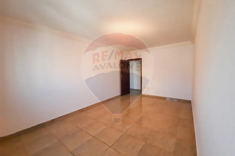 apartment for Rent 175 m Sporting (Helmy Bahgat St.)