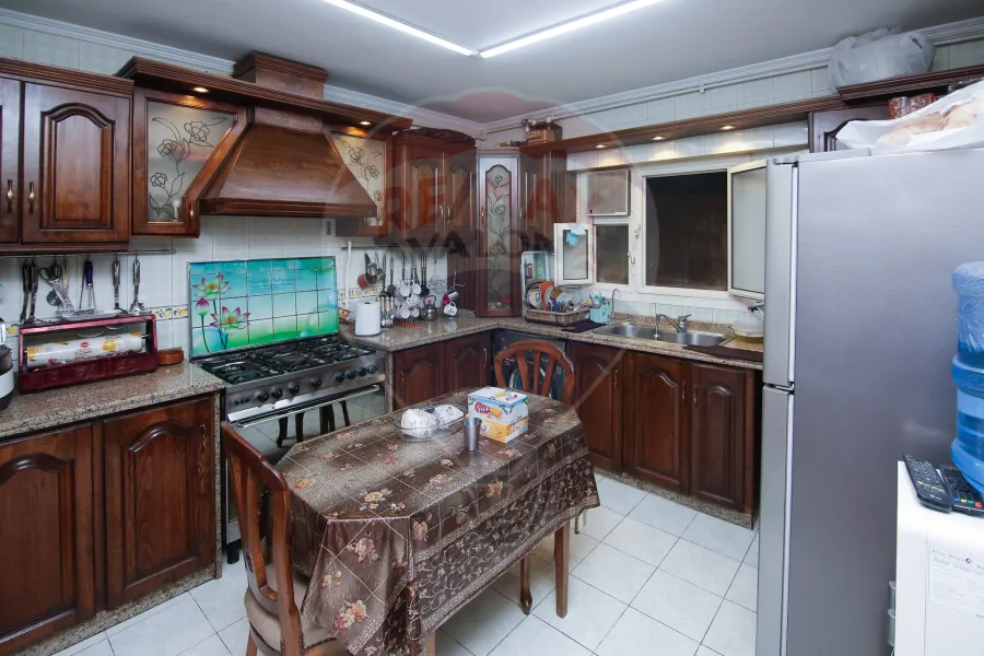 Apartment for sale 275 m Smouha (Albert Al Awal St)
