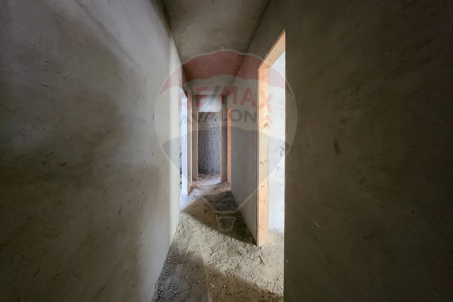 شقه للبيع 144 م  سموحه (كومبوند فالوري)