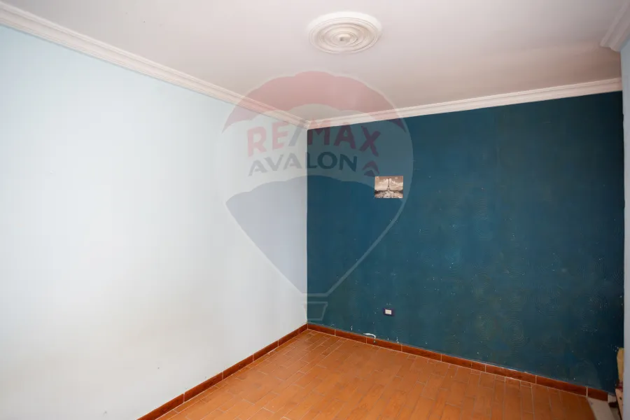 Apartment for sale 142 m Kafr abdou (Skina bnt elhoussin St.)