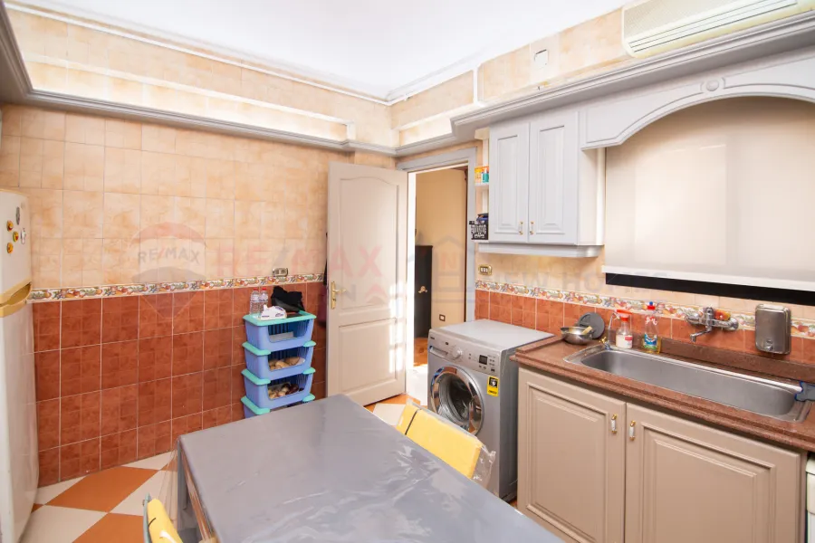 Apartment for sale 280 m Louran (Abo Qir st. - brand building)