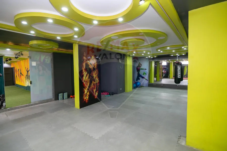 Commercial mezan for sale 450 m Al-Agami (El-betash)