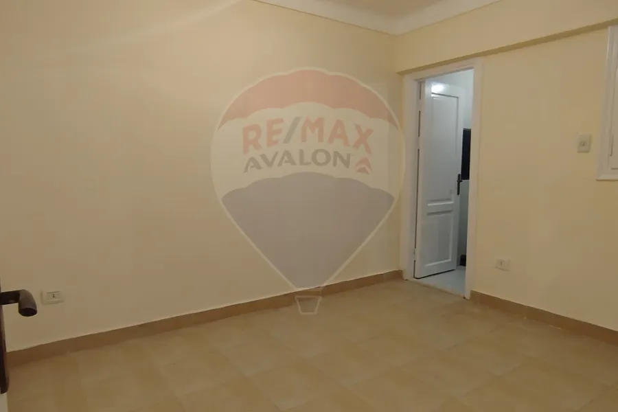 شقة للبيع 125 م سبورتينج (ش الاقصر )