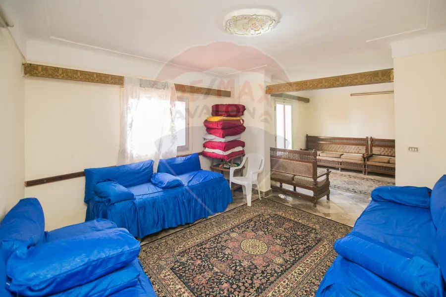 Apartment for sale 140 m Miami (Khaled Ibn Al Walid Street - next to the Hilton Hotel)