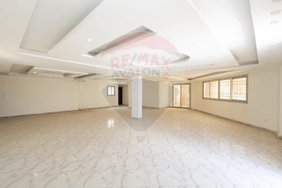 Penthouse for sale 825 m Al-Mandara (Cecelia compound)
