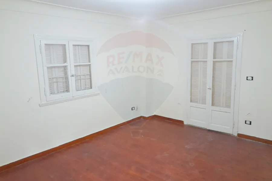 Apartment For rent 180 m San Stefano (directly on the tram)