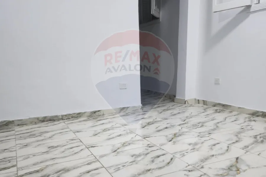 شقة للبيع 160 م سيدي جابر (ش الكرملي)