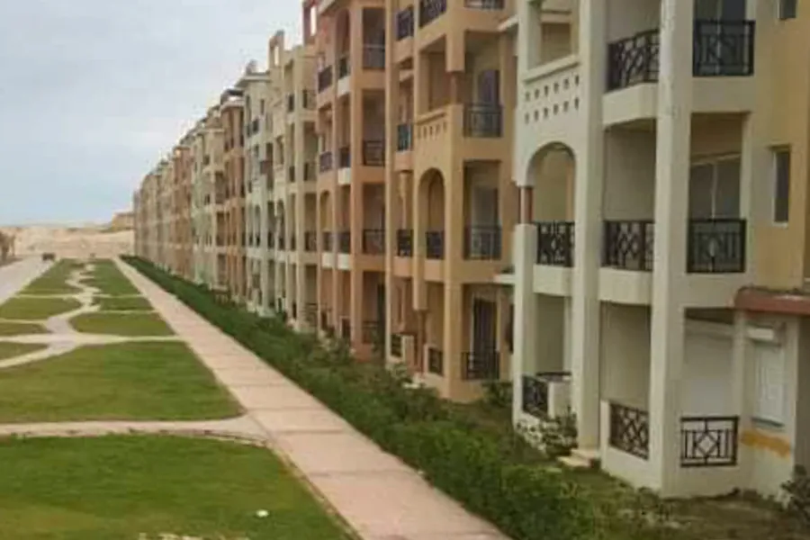 شاليه ارضي بجاردن للبيع (امارتيس هايتس - رأس الحكمة) 100 م