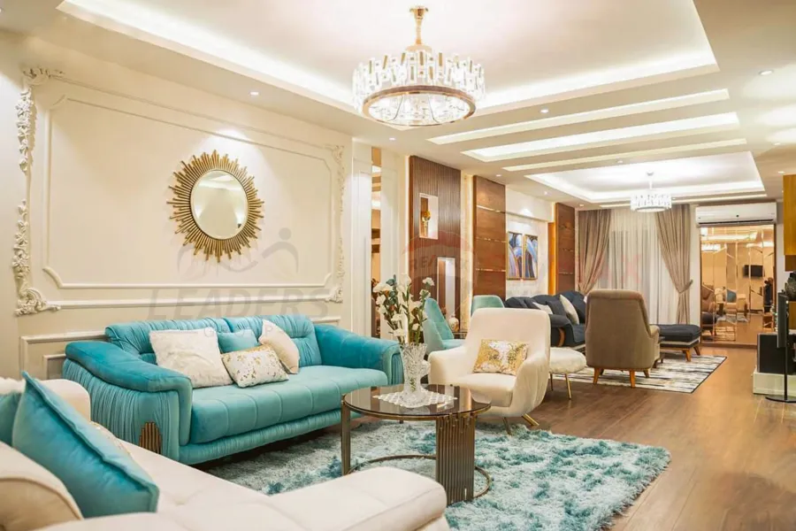 شقة للبيع 195 م كفر عبده (عمارة براند - ش سانت جيني)