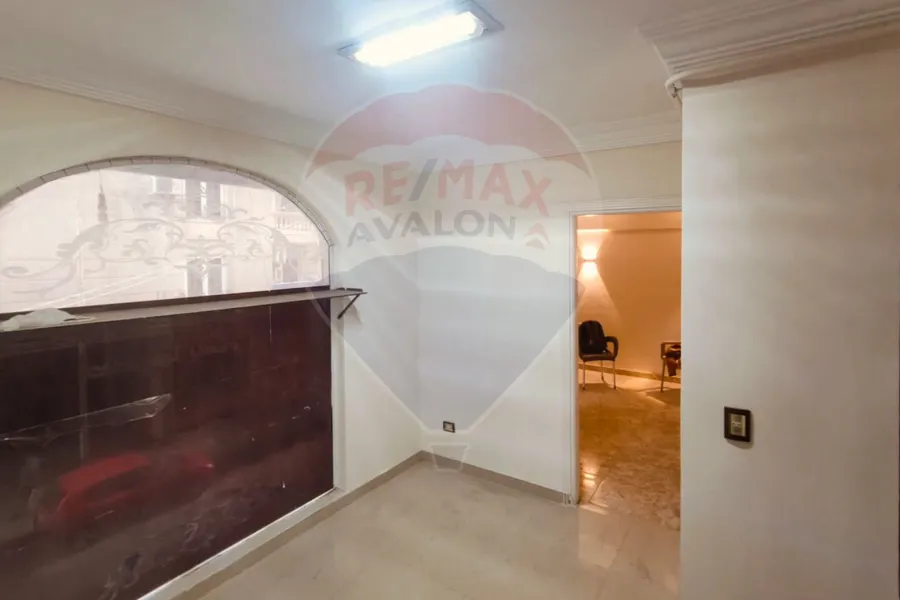 شقة للإيجار 55 م سموحة (ش الجواهر)