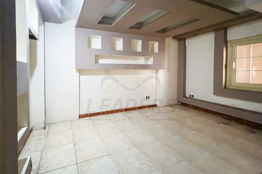 شقة للبيع 110 م سان ستيفانو (ش الكازينون)