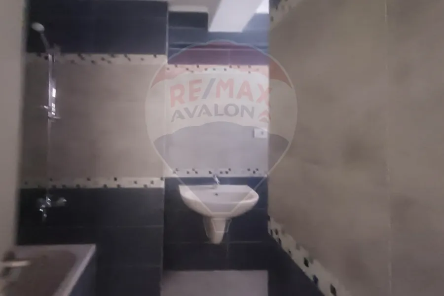 شقة للبيع 206 م سموحة (جراند فيو)