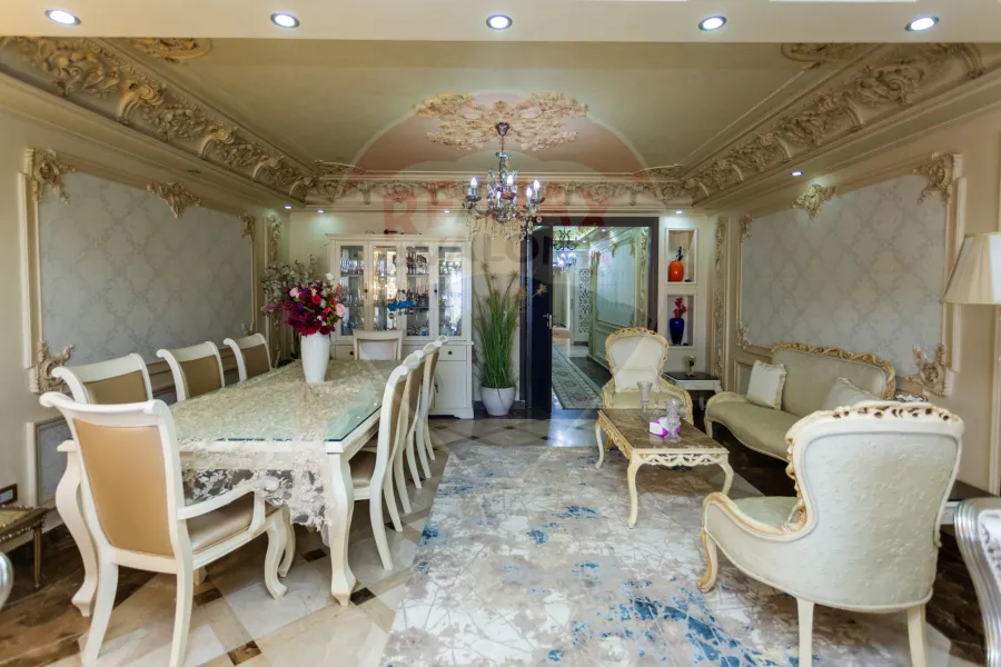 Apartment for sale 275 m Smouha (Edmon Fermon St.)