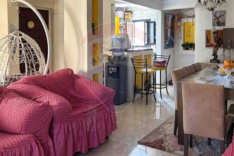 Apartment for sale 125 m Kafr Abdo(Makka St)