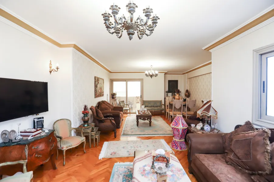 Apartment for sale 177 m Louran (Sharaawy St.)