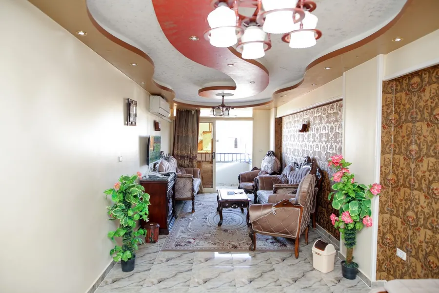 شقة للايجار مفروش 170م ستانلى (2 نمرة من البحر)