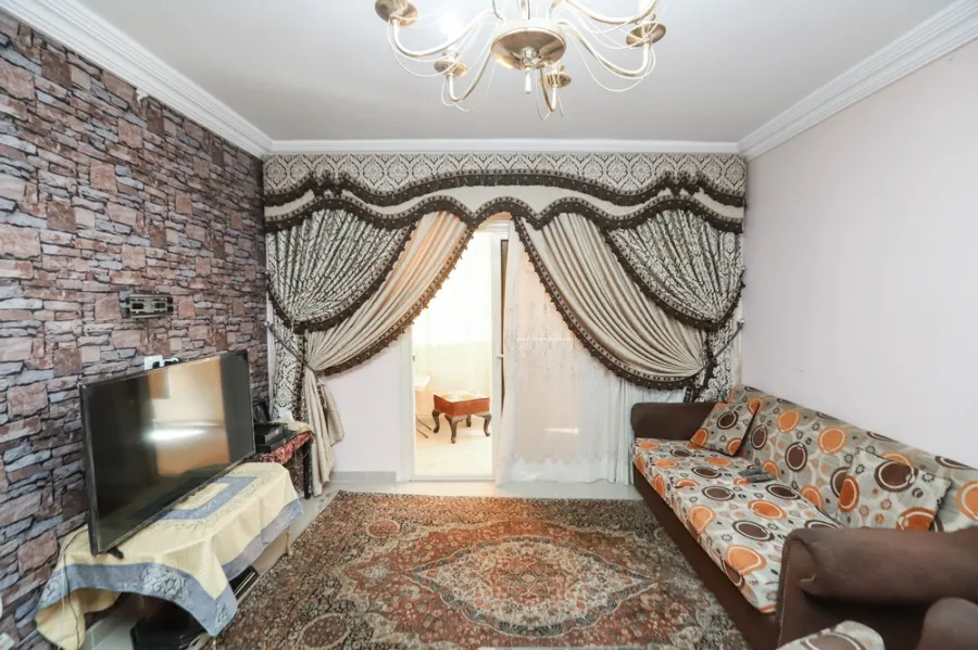 شقة للبيع 175م بولكلي ( ش أحمد فؤاد درويش )