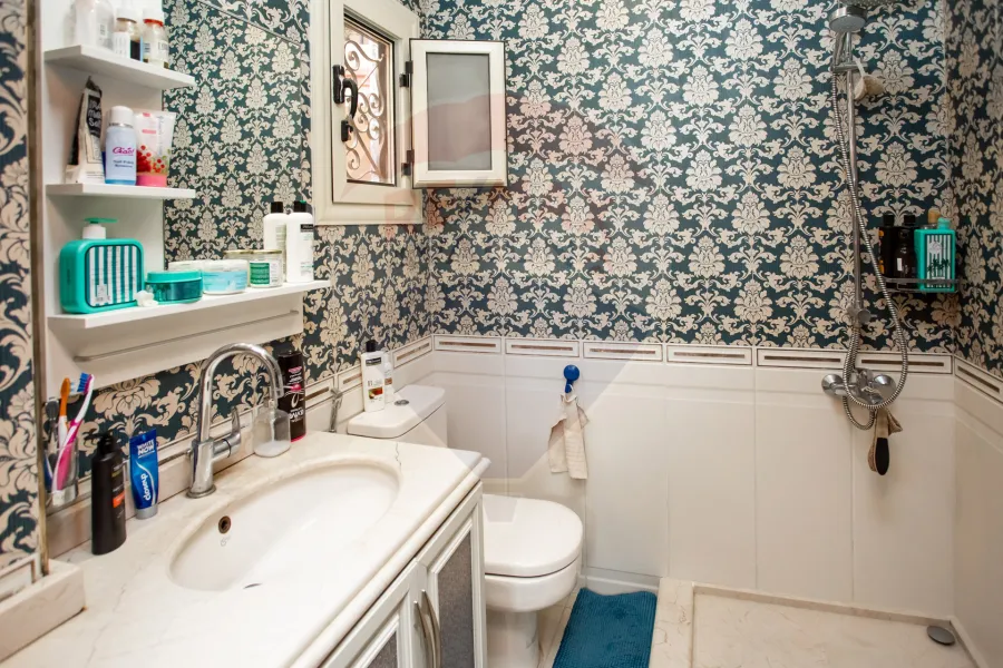 شقة للبيع 185 م كفر عبده (ش ابراهيم شريف - عمارة براند)