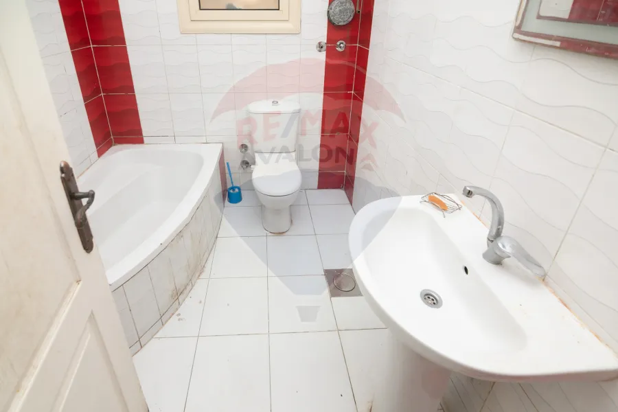 Apartment for rent 185 m Janaklis (Al-Horaya Road)