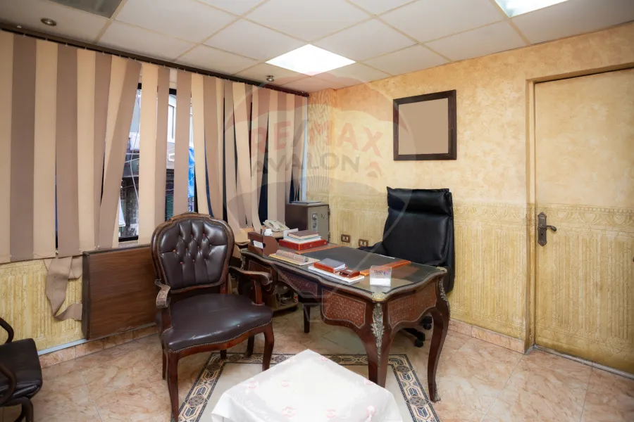 مقر إداري للبيع 600 م ميامي (متفرع من ش اسكندر ابراهيم)