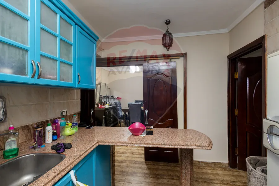 شقة للبيع 130 م  ستانلي (ش احمد فؤاد درويش)