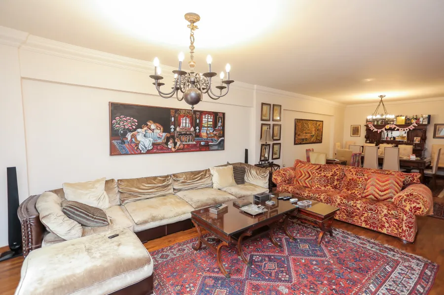 Apartment for sale 192 Roushdi (No 2 from Tram St)