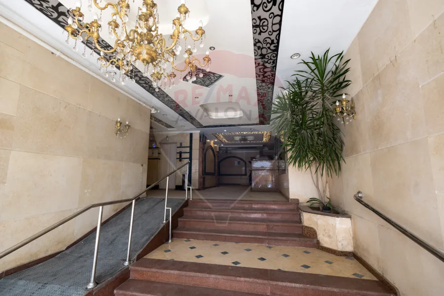 Apartment for sale 110 m El Montaza (Royal Plaza Towers)