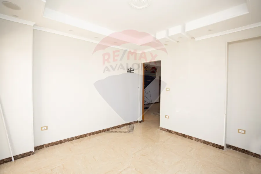 Duplex Apartment for sale 225 m Stanley (Abdel Hamid Al-Abadi St.)
