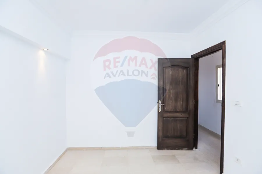 Apartment for rent 135 m Bolkly ( Branched from Mostafa Kamel St. )