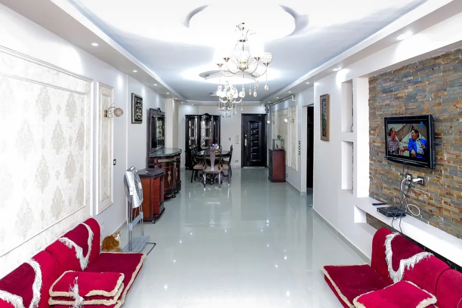 شقة للبيع 160م سيدي بشر بحري (ش العيسوى الرئيسي)