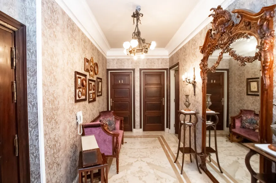 Luxury Apartment for Sale 304 m Kafr Abdou ( villa area )