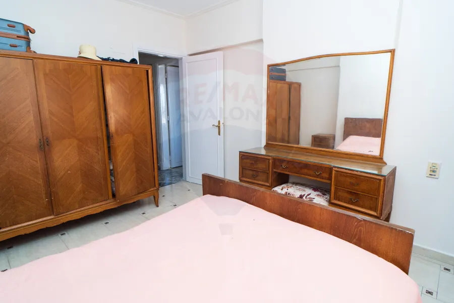 Apartment for sale 108 m Montazah (Sheraton Towers)