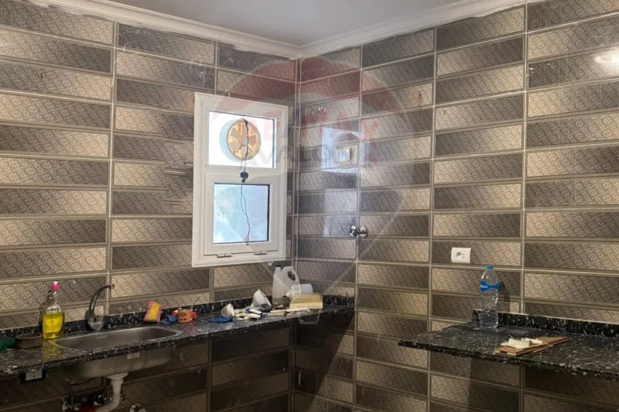 شقة للبيع 235 م  كينج مريوط (ليك سايد)