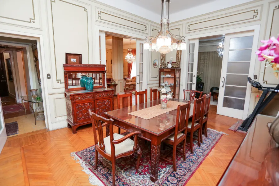 شقة للايجار مفروش 350 م الحي اللاتيني (متفرع من ش فؤاد)