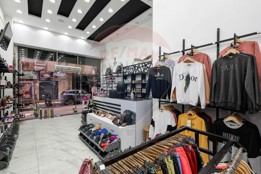 Shop for sale 50 m Miami (Armenian Street, steps from the sea)