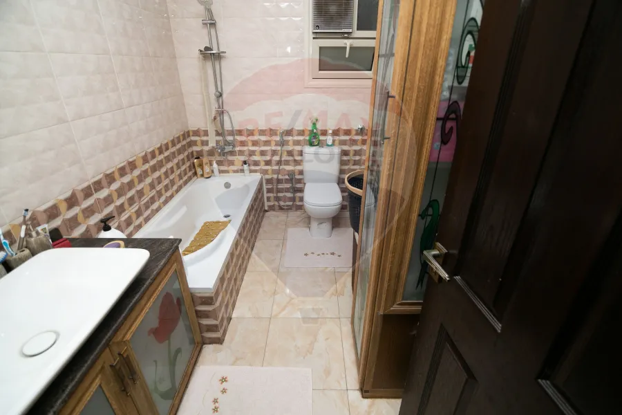 Apartment for sale 172 m Smouha (Al Khamsin St)