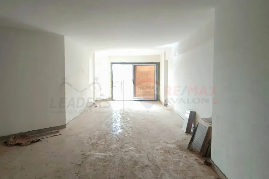 شقة للبيع 212 م سموحه (فالوري انطونيادس)