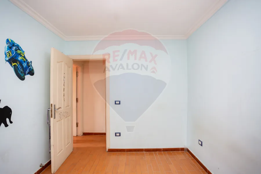 Apartment for sale 142 m Kafr abdou (Skina bnt elhoussin St.)