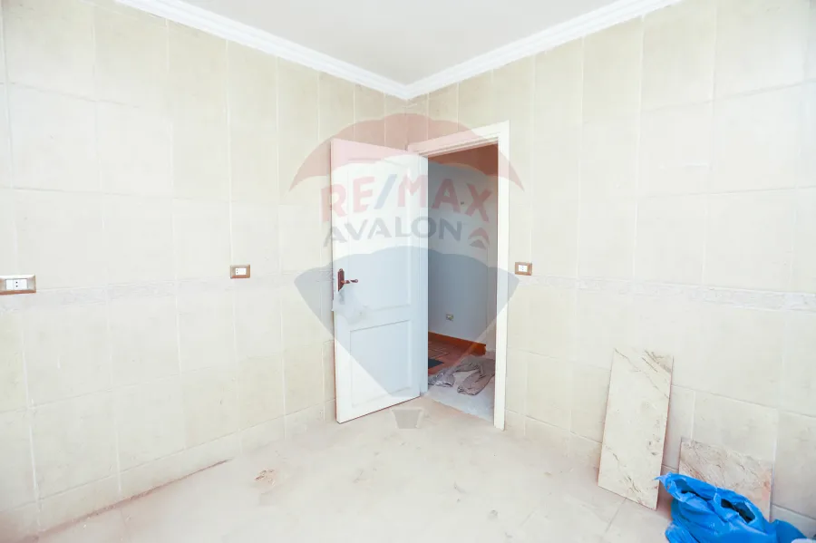 شقة للبيع 210 م لوران (ش محمد فريد )