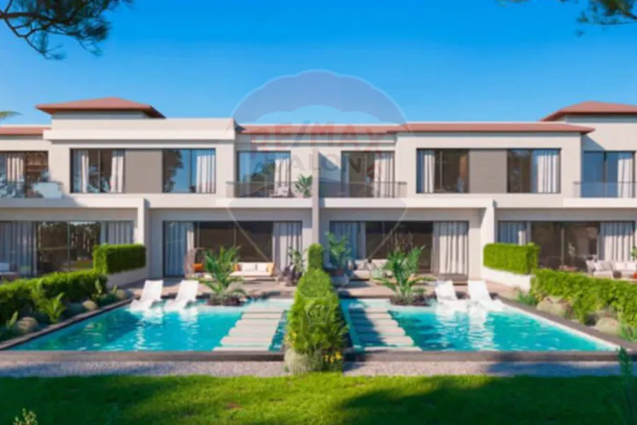 Town house for sale 230 m (Badya Compound)