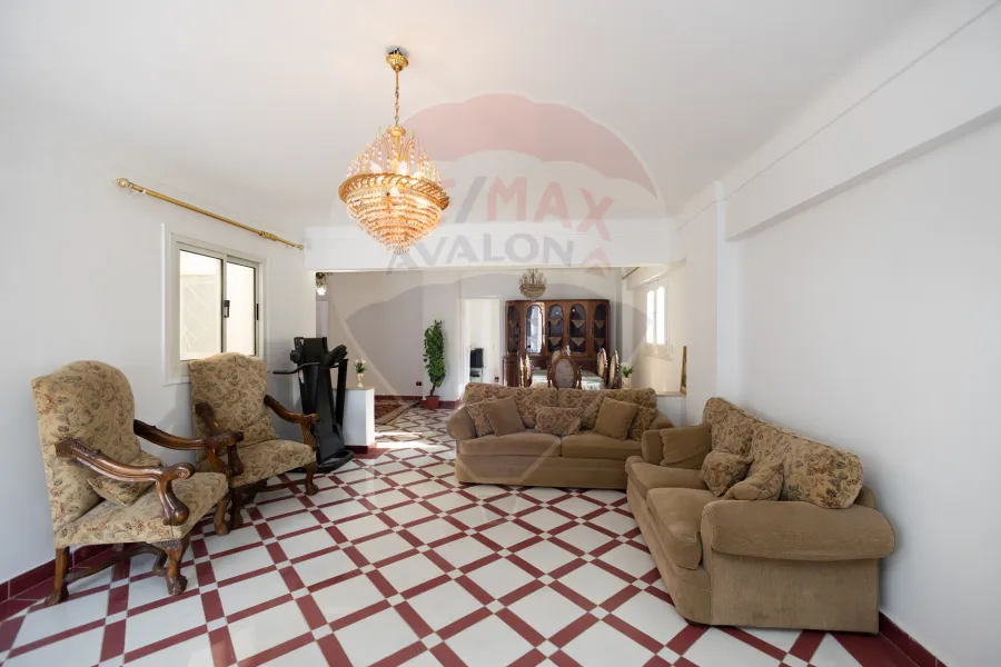 Apartment for sale 200 m Miami (Khaleel Hamada St)