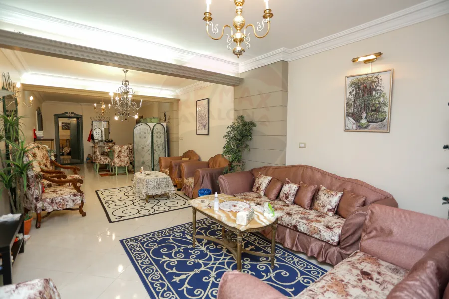 شقة للبيع 175 م المعمورة (عمارات امن الدولة)